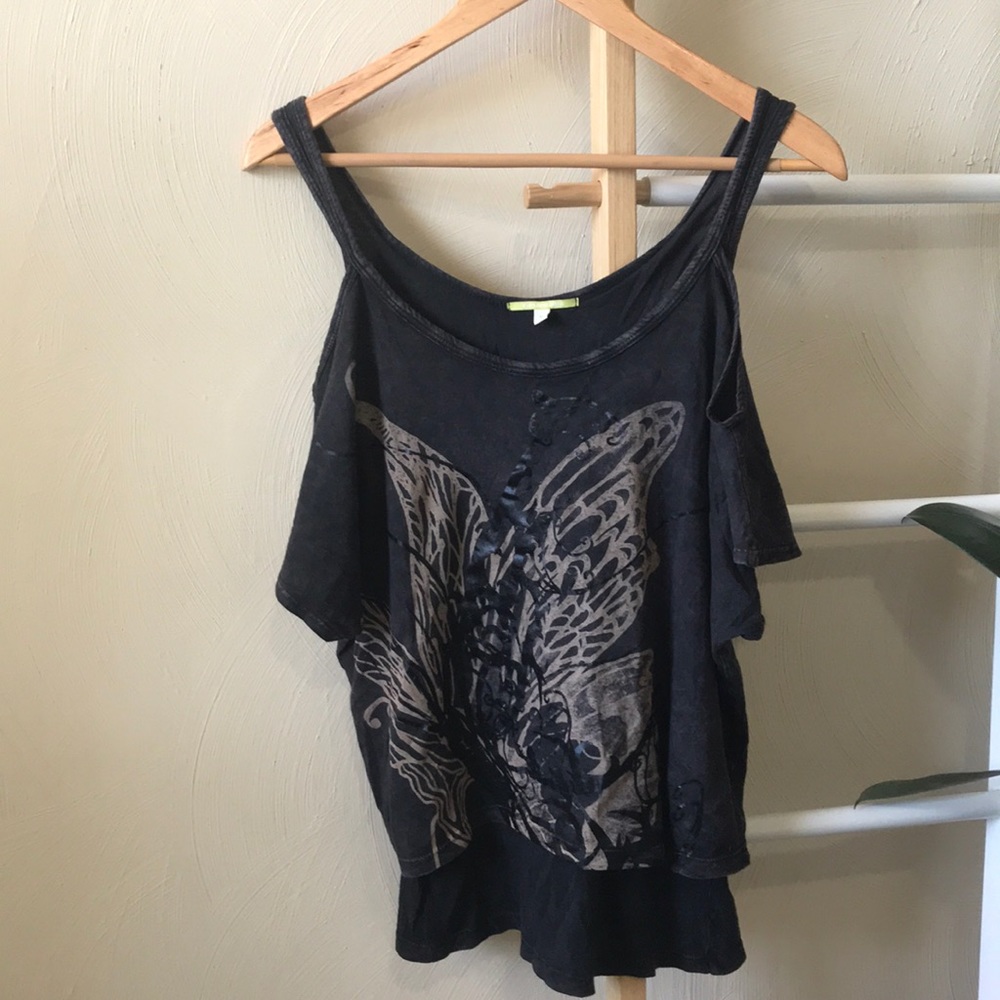 🛍️5 for$25 Sales Cold shoulder Top (LR1)